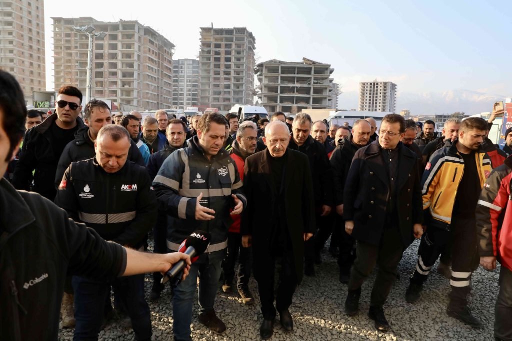 Imamoğlu and Kılıçdaroğlu Continues Inspections in the Earthquake region (1)