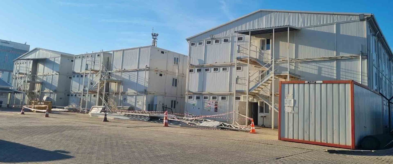 1915Çanakkale Bridge Container Living Area Installation In Kahramanmaraş (1)