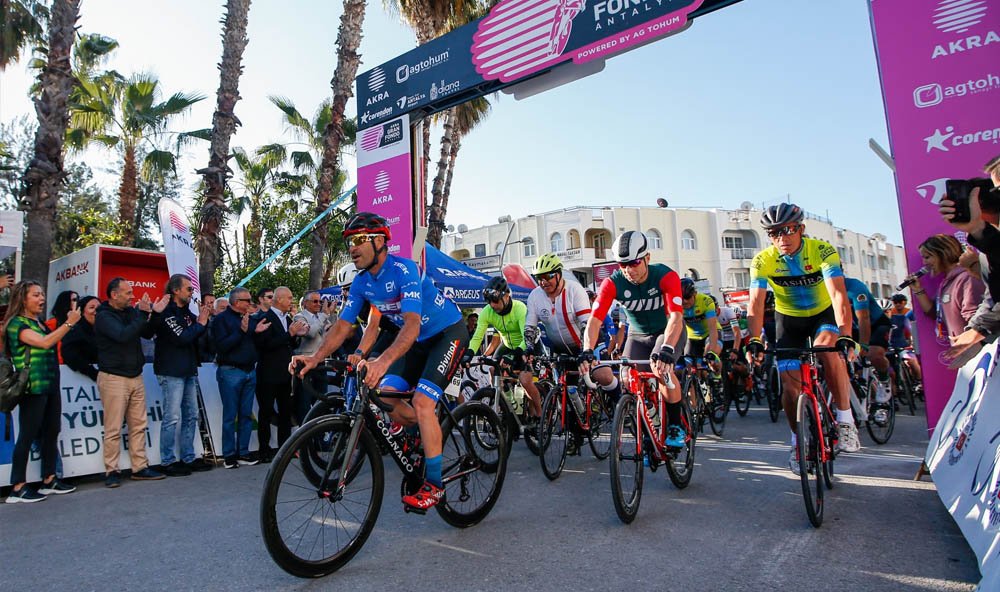 AKRA Gran Fondo Antalya Pedals turned in Kemer for a good cause (2)