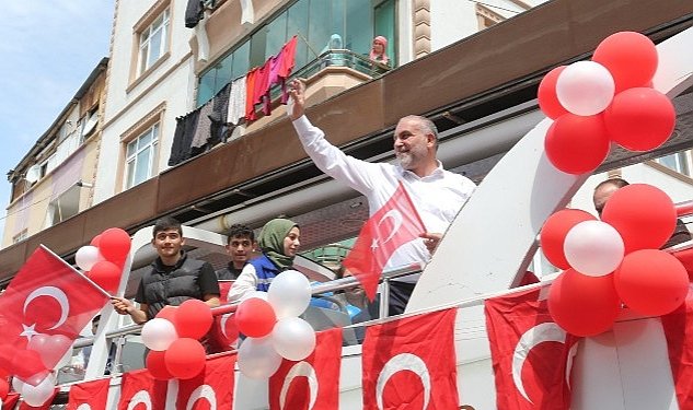 The youth celebrated May 19th with enthusiasm through the events organized by Canik Municipality in the district.