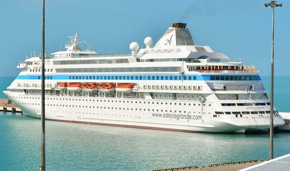 Cruise Ships Show Interest In Turkish Ports (2)